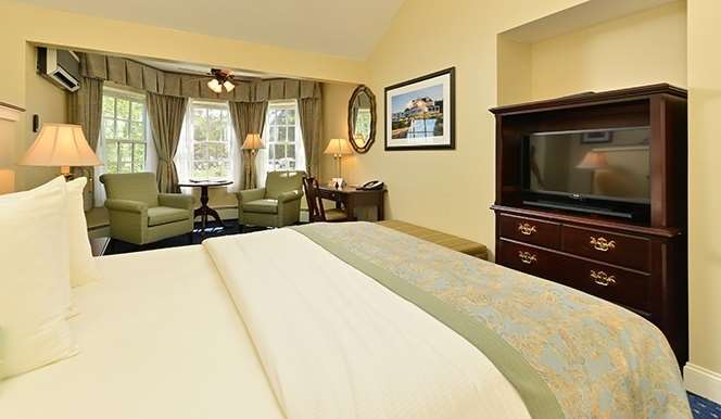 The Bar Harbor Inn Room photo